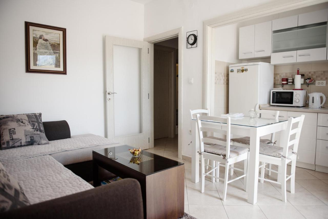Cozy 2Br Apartment, 3 Min To The Old Town Κότορ Εξωτερικό φωτογραφία